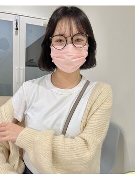 イト(ito.) 顔まわりレイヤー韓国風ボブ