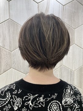 ビューティドレッセヤマノ 池袋パルコ(Beauty Dresse YAMANO) 【白髪ぼかし】コントラストハイライト×ショートボブ