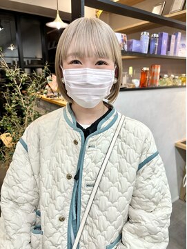 サンド 表参道(sand) 表参道ブリーチハイトーンミルクティーベージュ