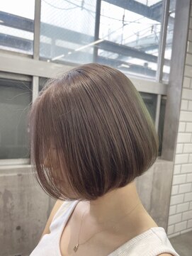 ネウィ 所沢(newi) グレージュ