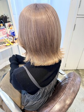 ツイギー 千舟店(TWiGGY) ミルクティーベージュ