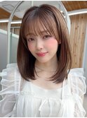 ミディアムレイヤーカット小顔ひし形ワンカールメルティカラー