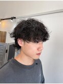 ツイストスパイラル　ニュアンスパーマ　メンズカット　眉毛