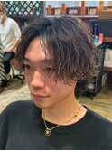 ハネ感を操る、立体シルエットの波巻きカスタムパーマ