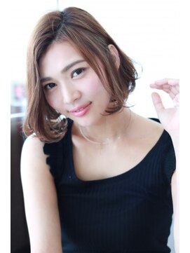 クイントネオリーブ 自由が丘正面口店(quint:neolive) 【自由が丘　quint: neolive】耳かけ毛先カールボブ