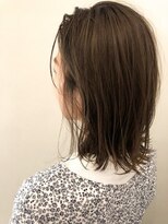 ネオリーブ チロル 横浜西口店(Neolive CiroL.)&nbsp;ナチュラルハイライト　秋冬トレンドカーキベージュ