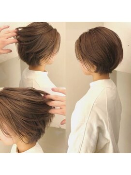 ネオリーブアイム 横浜西口店(Neolive aim) 小顔に魅せる毛先カールのラフ感ショートレイヤーコンマヘア3