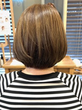 グラッシー センター北店(GLASSI) 【白髪ぼかしハイライト】アッシュグレージュ★ボブ★坂田