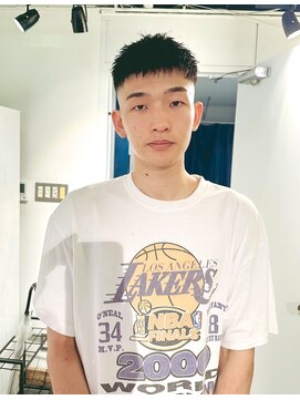 ザ オーダー(THE ORDER) 最高にかっこいいクロップスタイル