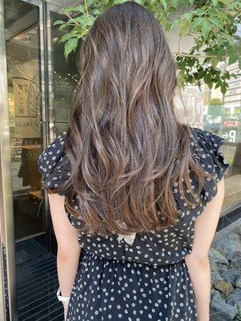 グロウウィング(GROWING) ロング×ハイライトカラー