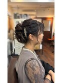 アップヘアー/ルーズアップ