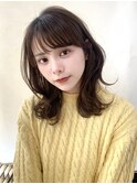 ウェーブ巻き/外ハネ/ミディアム/レイヤーカット/ナチュラルヘア