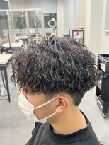 バース バイ ハピネス(BIRTH by happiness)&nbsp;ツイストスパイラルパーマツイストパーマメンズマッシュパーマ