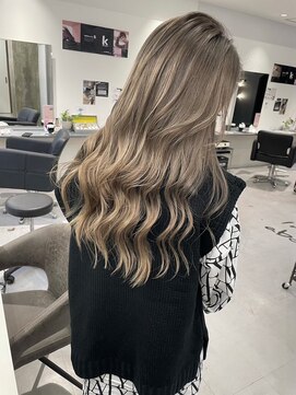 キング 枚方店(K!ng) 縮毛矯正髪質改善ハイライトレイヤーカット枚方美容室エクステ