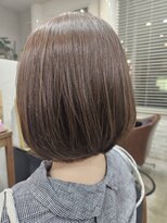 ベル(Belle)&nbsp;艶感ボブ