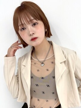 ユーフォリア 渋谷グランデ(Euphoria SHIBUYA GRANDE) ショートボブ ピンクブラウン 外ハネボブ 韓国レイヤー 艶髪