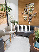 エミシーモール店(Emi)
