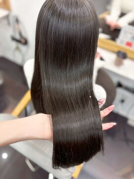 ミシェリー 新宿店(misherry) 大人黒髪ネビージュ小顔ロングさら艶ストレート縮毛矯正