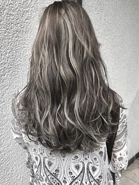 ハーツ(Heart's) 白髪ぼかし脱白髪染め似合わせロングレイヤー40代50代60代♪