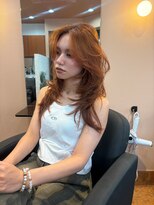ジーナ 赤羽(XENA)&nbsp;夏のヘアアレンジ　海外レイヤーカット