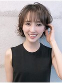 大人可愛い小顔ヘア ショートボブ ショートパーマ オフィスヘア