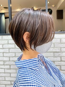 アヴァロン(AVALON) 絶壁解消×イルミナカラー×前下がりくびれショート永田