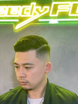 グリーディーフォックス 代々木(Greedy FOX) かき上げヘア/サイドパート/韓国マッシュ/フェードカット/代々木