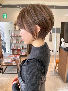 バンプ ギンザ(BUMP GINZA) ハイライト×絶壁解消×ひし形ショート【安野】