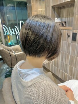 アクアヴィタエ(Aqua vitae) 軽やかショートボブ