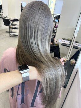 エゴル ナゴヤサカエ(ENGOL NAGOYA SAKAE) グレー