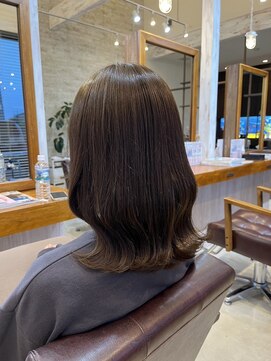 ラ メール ヘア デザイン(La mer HAIR DESIGN) カーキブラウン