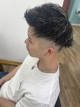 カトレア 海岸通り店 フェードツイストスパイラルパーマ