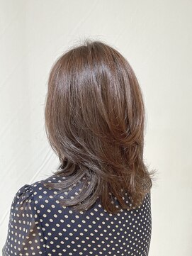 アッシュ 町田駅前通り店(Ash) 【Ash町田駅前通り店　西尾美妃】　大人のレイヤースタイル