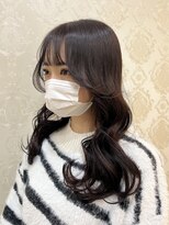 フレア(FLAiR) 20代30代結んでも可愛い韓国風顔周りカットほんのりピンクカラー