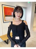 ハイトーンボブミニボブ切りっぱなしボブぱっつん前髪