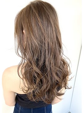 ユニック コウベ(unique KOBE) 柔らかな暖色