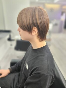 ミステル(MISTEL)の写真/眉カット付☆髪が伸びても決まる、計算されたデザイン力が好評！清潔感のあるスタイルに♪