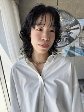 アイン(eim) ミディアムパーマスタイル