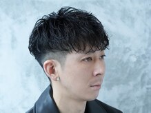 リロン(RIRON)の雰囲気（2wayビジネスヘア×スパイラルパーマ[新宿/波巻きパーマ/メンズ]）