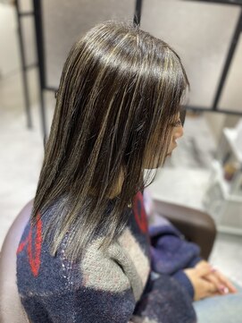 あお へあさろん コントラスト強めカラー