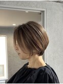 白髪ぼかし/ハイライト/ショート/ケアブリーチ/似合わせカット