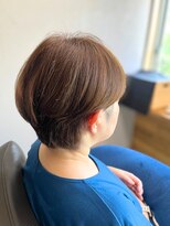 オト(oto)&nbsp;ナチュラルブラウン艶カラー小顔ショートボブスタイル40代50代