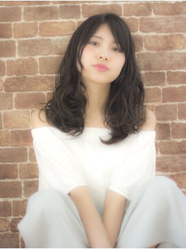 アート(a-to) シークレットハイライトの抜け感ミディ♪