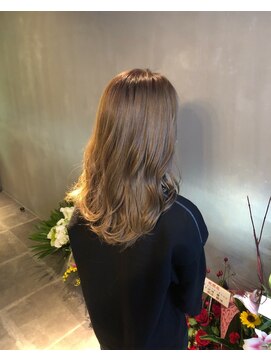 レアング(LeAng) シアベージュ