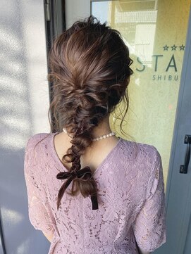 スターズ 渋谷(STARS) 大人気！流行ゆるふわ編みおろしヘアアレンジ！