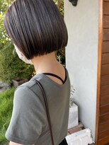 ヘア プロデュース キュオン(hair produce CUEON.) ミニボブ×透明感カラー×オリーブアッシュ