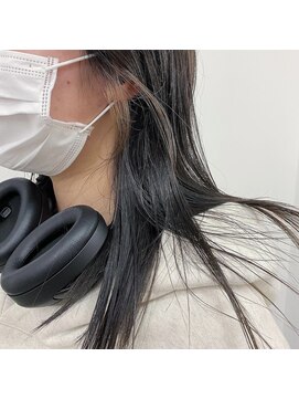 キー(kii) ポイントカラーベージュ/福岡/天神/薬院/20代/30代