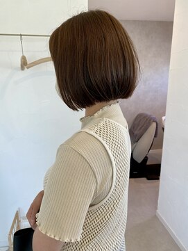 シェノン(chainon) あご上1センチぷつんとボブ