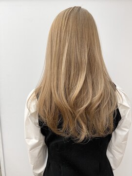 ネウィ 国分寺(newi) ミディアムレイヤー/ベージュカラー/くびれヘア/ふんわりカール