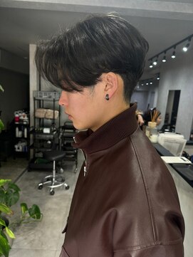 メイドバイスティーン(MADE BY STEEN) センターパート